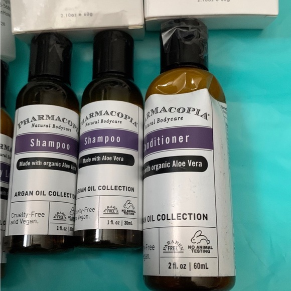 Pharmacopia travel size shampoo condition o2 - Picture 5 of 6